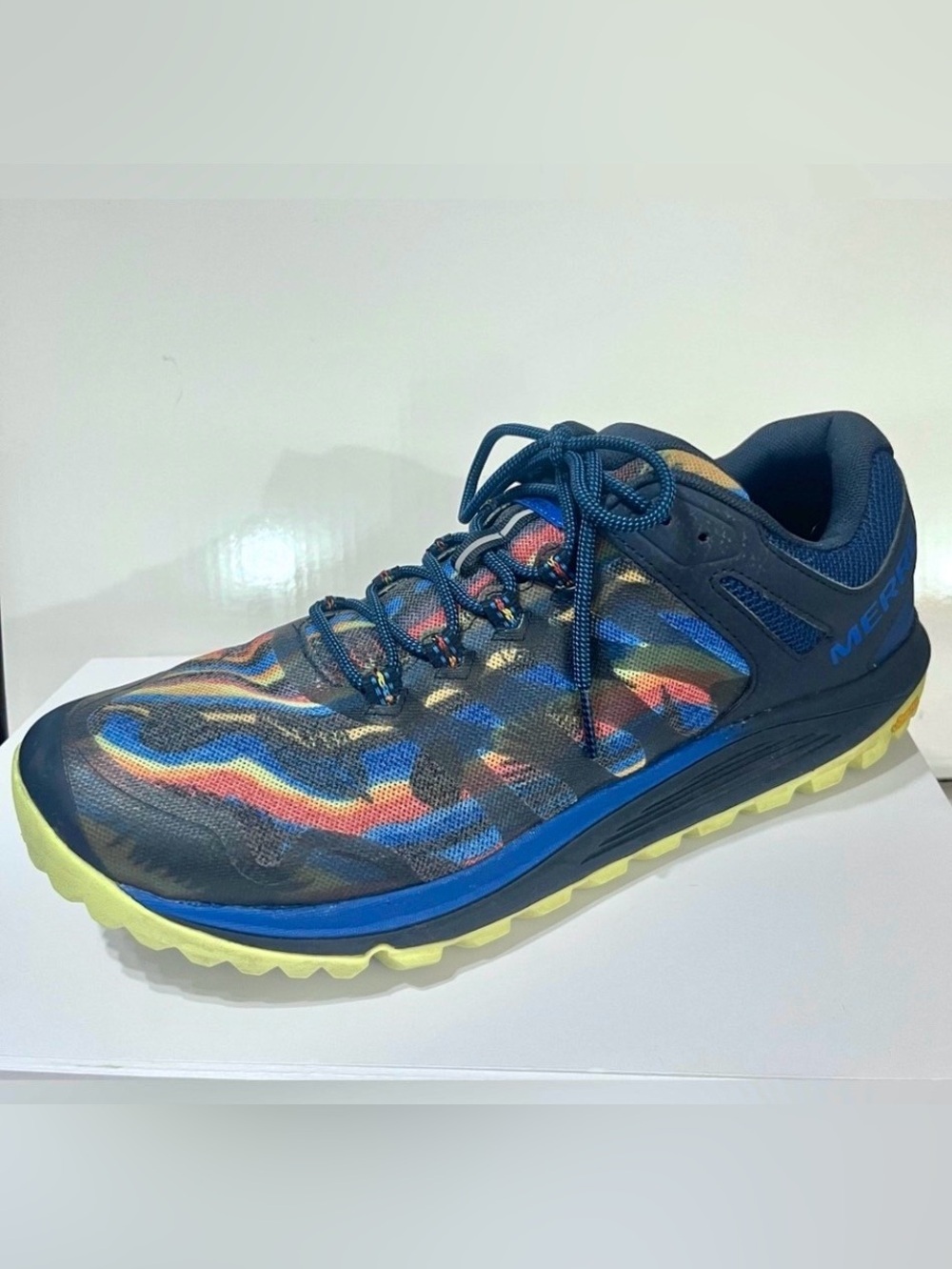 Merrell Men’s Nova 2 Rainbow Mountain 3 Trail Running Shoes Sz 11.5